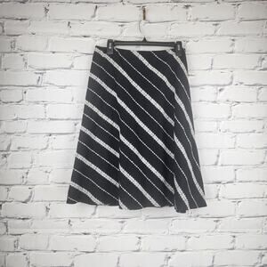 WHBM Skirt Womens 10 Black Embroidered Floral Stripped corpcore classic office
